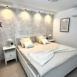 Royal Diamantes Ii With Ocean View Apartamento